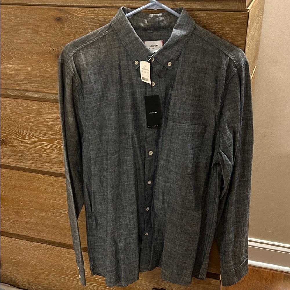 NWT Joe's Jeans deep navy/charcoal Chambray Casual Button Down Shirt- size Large